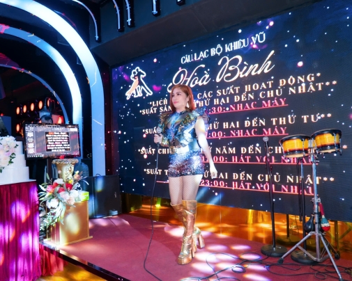 Giới thiệu Vũ trường Hòa Bình, Trường Sơn, Quận 10